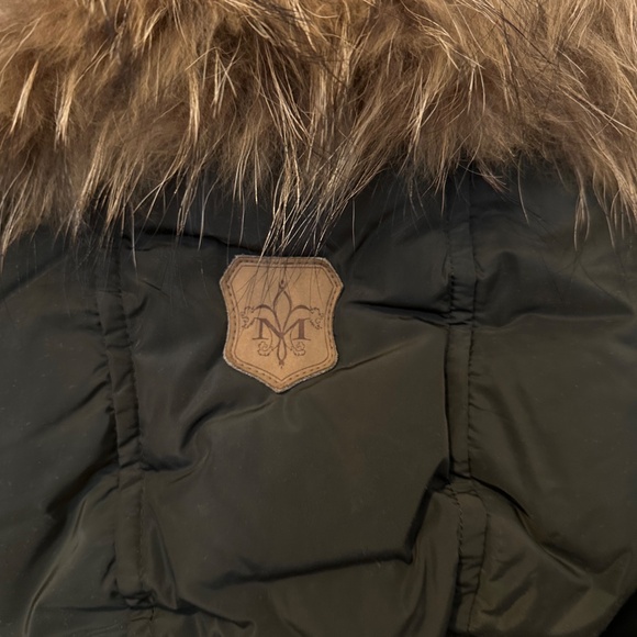 Mackage Kay Mid Length Down Fur trimmed Hooded Coat Women XS Army Green - Picture 5 of 14